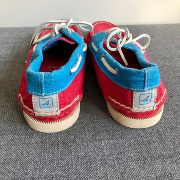 SAMPLE Sperry Top-siders, Red & Blue Canvas | 9M - Picture 3 of 7